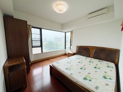 71E11A1E-0581-4BD9-B328-03C75E44A13E