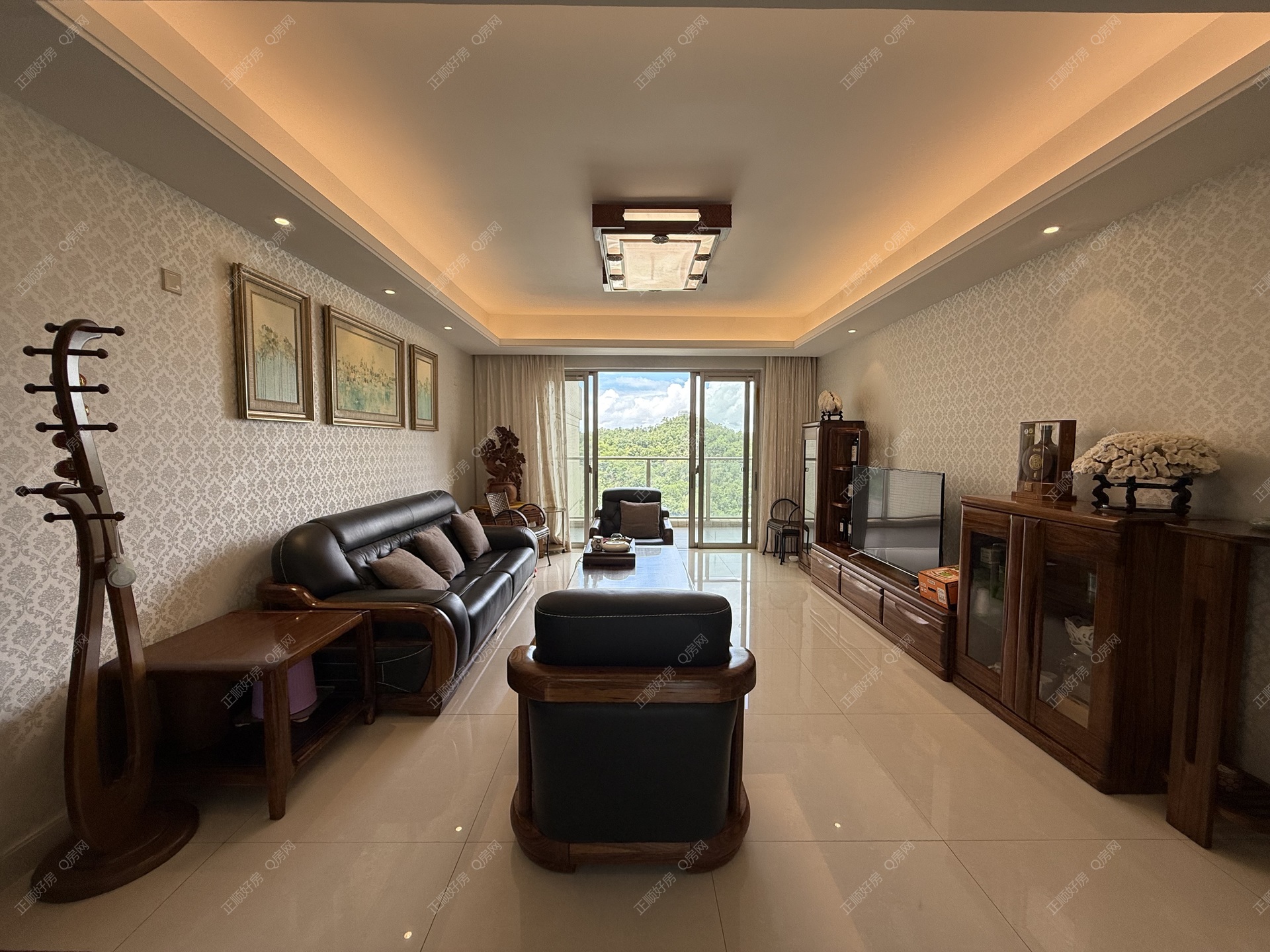 格力广场一期 4房2厅3卫  160.00平