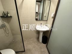 B3179E8A-24B6-428B-A03A-B5862E8B8136