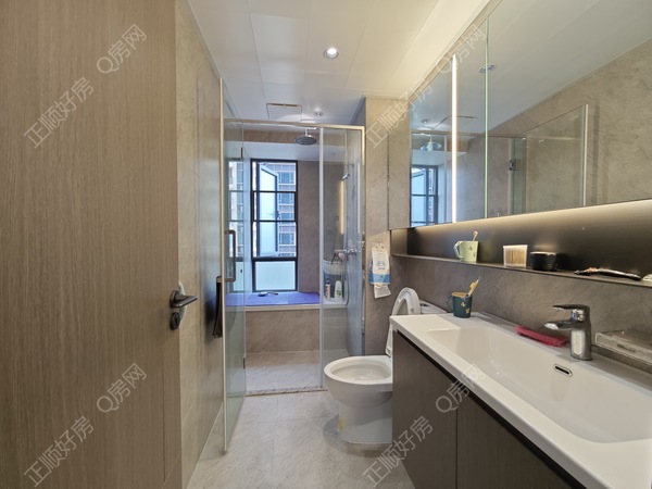 107b44f593d20489e3ced356a7428113