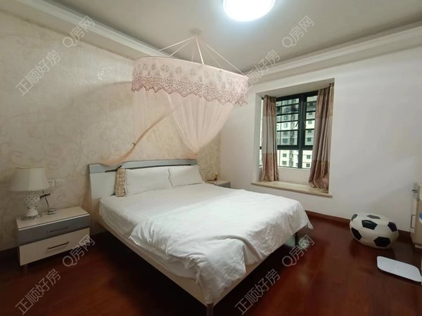 013AA7B8-A94F-4946-AF08-4C21E81463E4