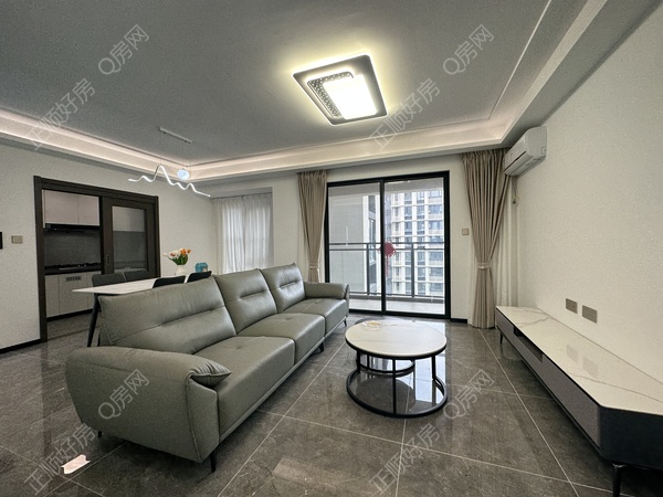 CA8F908C-F73A-45E1-B26A-8DB68556ADB6