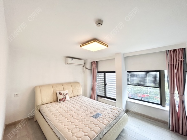 C3473D1E-0AD1-41FD-80EA-A0CB57DE3062