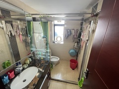 40737EA5-E397-4D04-BFA9-B1208743FFC0