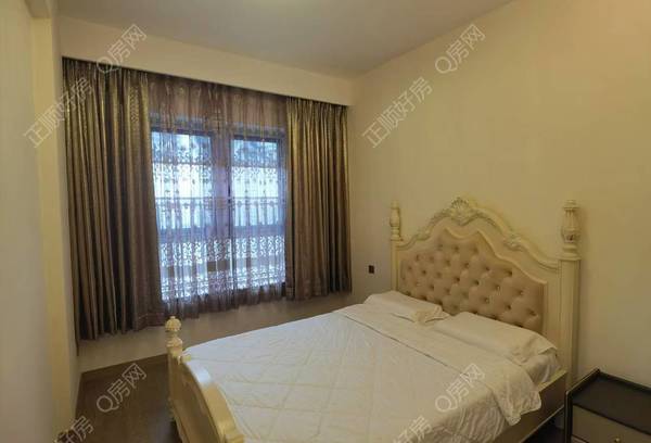 CAEC0C4E-8C9D-46B3-B0DB-2A785AF5CD7E