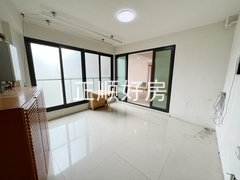 0FD401F3-B29E-4A85-8EF3-C52E025259EA