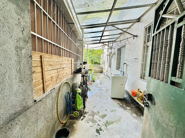 D99D5214-8589-4994-B725-231D6EF47867