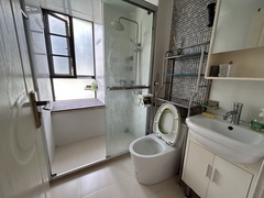 3DB4E3EA-219D-4E7D-9B21-BB5622B60CC6