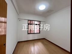 1E982815-A2C4-46F4-95B5-A66340D58047