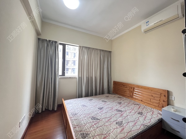 74BF54F9-E021-4EE8-93C0-F2FEB98BEE89