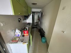 08332279-3BD8-4134-B3DB-ECA27A19C02F