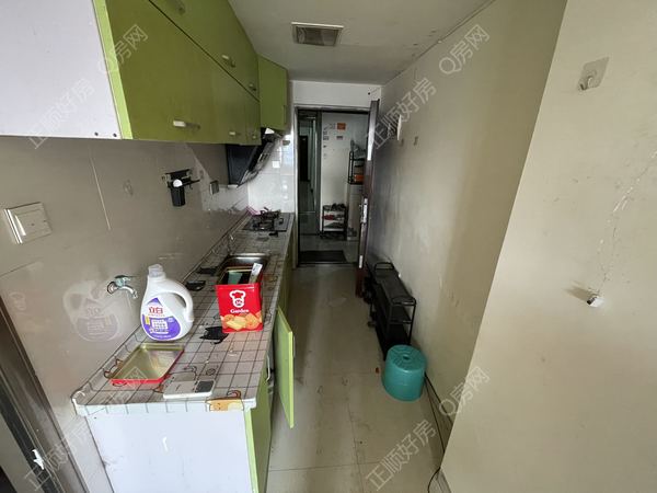 08332279-3BD8-4134-B3DB-ECA27A19C02F