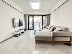 06688E14-7A54-4FBC-89D9-9869403D167F