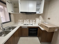 A811BBD1-CFD7-473D-9954-47A5EA072DD0
