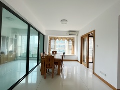 CDC5F1BC-9668-4665-BE2F-E652C8893647