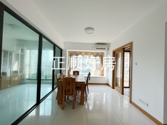 CDC5F1BC-9668-4665-BE2F-E652C8893647