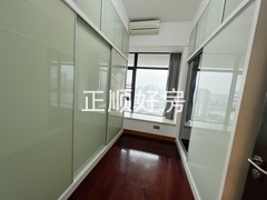 衣帽间