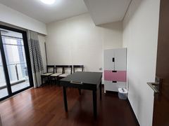 FB27DF9B-84C8-4169-AA9E-309795822B3B