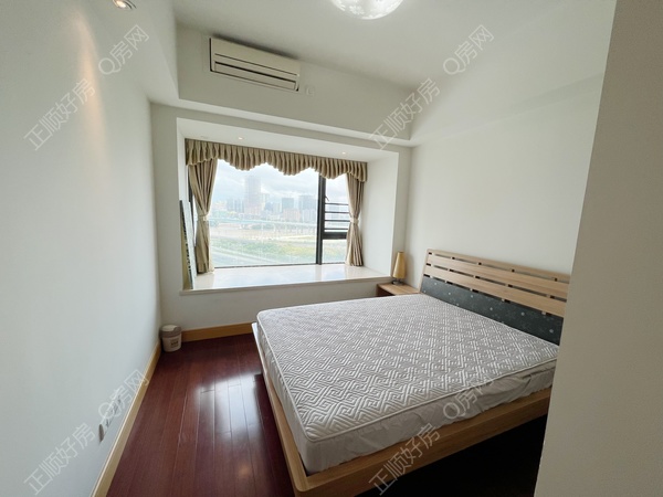 AB179261-B2E4-40A3-8E5D-8E37CDBC613B