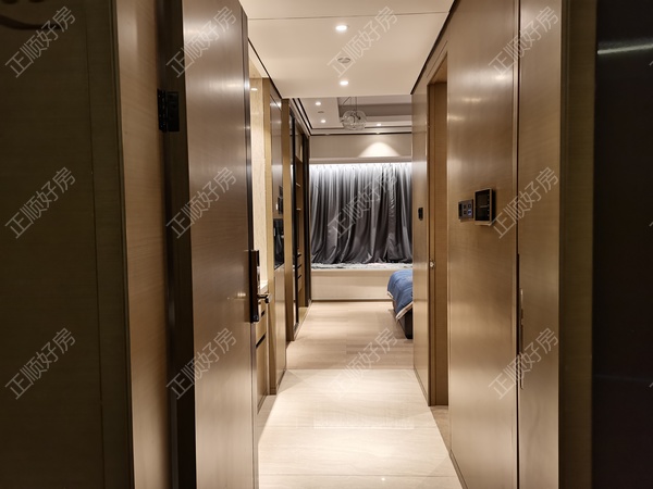 BC1520D5-57AA-4E80-981D-92EE08DCCB0B