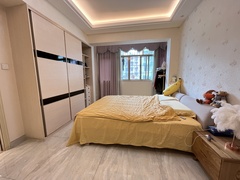 house_img