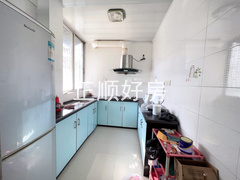 D9A9B97B-B61D-4106-AEC6-8B277944E70F