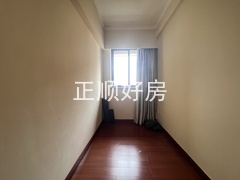 20B96B16-CDE4-49D9-B64F-C16BA71964C1