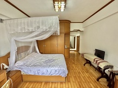 5D5ED505-568C-47AF-A75C-240C459319A7