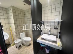 AC241E3F-60DB-4DB5-A0E5-BB9B145725BD