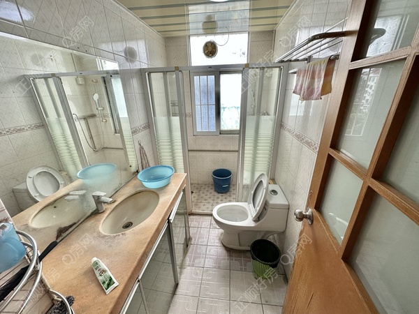 91528863-3A86-4081-A835-FD76829A9BF5