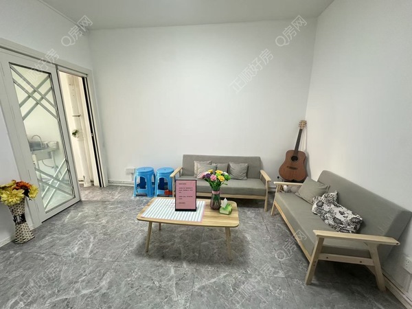 d9a46055486085ddc2c0e5d581540d3e