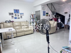 4D47B745-28D1-4D5D-8EC4-C03B5DC824B4