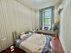 0136B82A-4CD2-44ED-BD90-494E9514338E