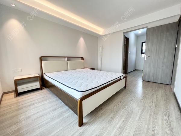 020DAD8C-FB3F-4612-B93A-15E84D8B9CED