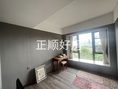 E940D5DF-1E49-43E8-AE6F-4F3844151B19