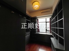 衣帽间