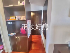 51065FF1-4F9F-4364-B672-F0D3872C94F5