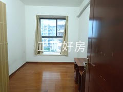 次卧