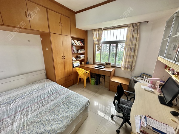 592D3B1A-015A-449C-B928-0A646A00D057