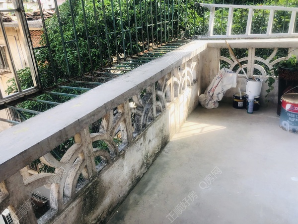 35CA0868-0198-4E15-AF7A-B9ED46B9EE90