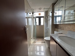 5FE563B9-CF34-4120-B2F8-3BBD1F751F0D