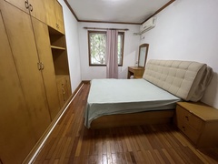 978B067C-5E67-446E-B810-5987D5D0C1D4