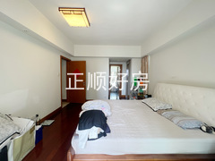 主卧