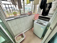 FDF248E1-EDA7-4CDC-853B-16A05ACAD89B