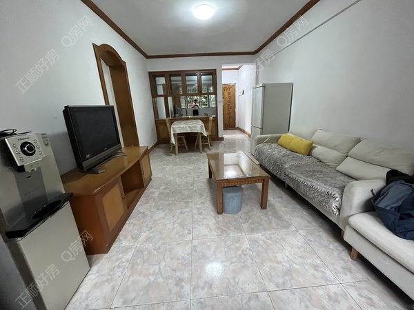 E8C33DB8-3C83-44A6-A437-0523A8CEB7CF