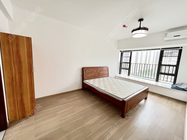 3FB4C7B6-7EBD-489C-88F9-218B1AAE5767