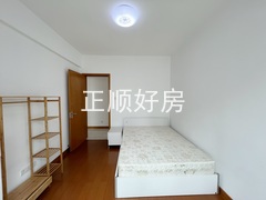 次卧