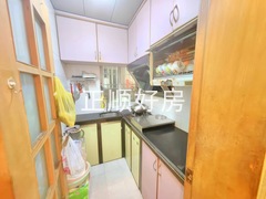261fc43e2025fd9630f8c5b54c02e537