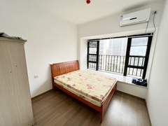 FB77C2EC-097B-430F-99E8-373F48645A2E