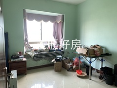 F6B4B287-98D4-45C2-8C45-FD377334D2D5